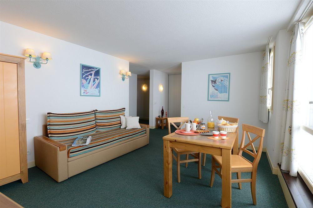 לה מונג'י Pierre & Vacances Residence Le Montana מראה חיצוני תמונה