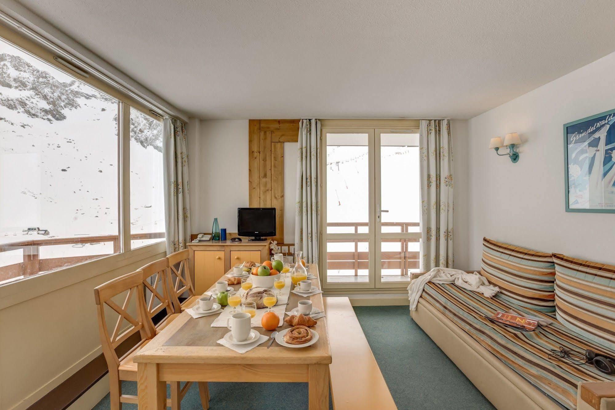 לה מונג'י Pierre & Vacances Residence Le Montana מראה חיצוני תמונה